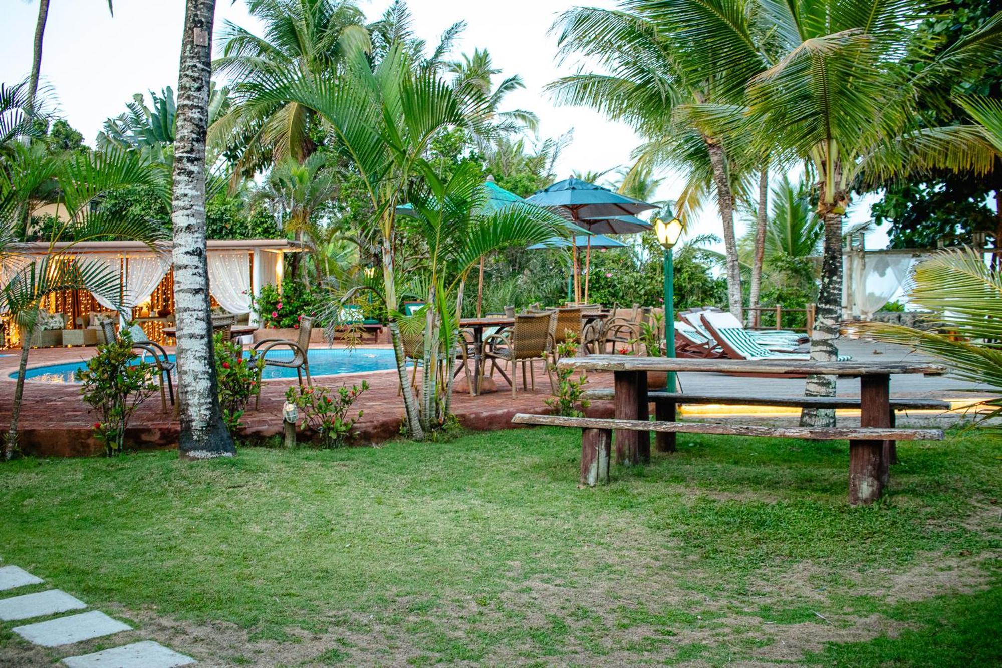Privillage Praia Pousada De Charme Порту-Сегуру Экстерьер фото