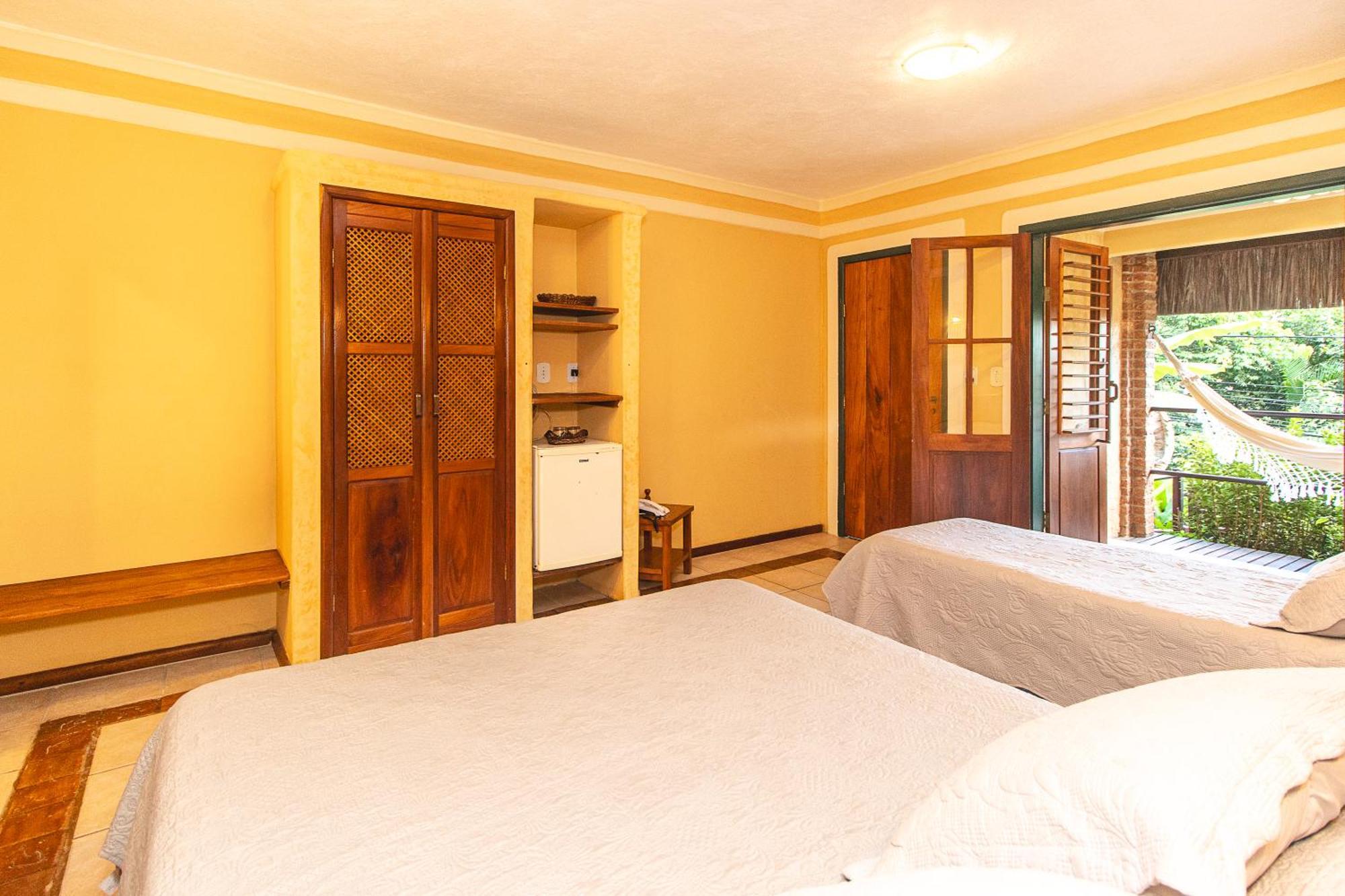 Privillage Praia Pousada De Charme Порту-Сегуру Экстерьер фото